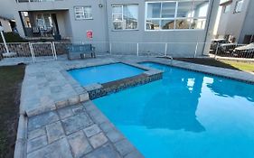 Uvongo Chalets 12